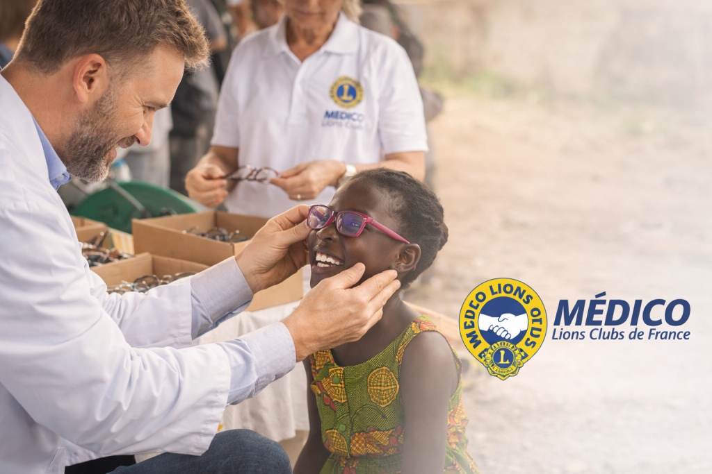 Action humanitaire optique distribution lunettes accès vision