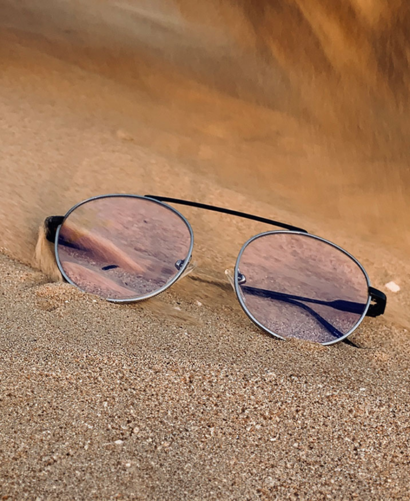 Monture Lou moderne disponible chez l’opticien L’Habilleur de Regard à Pechbonnieu