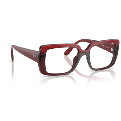 Monture Vogue Eyewear design disponible chez l’opticien L’Habilleur de Regard à Pechbonnieu